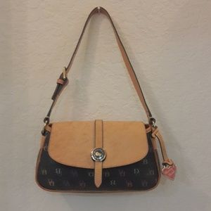 Authentic Dooney & Bourke bag EUC